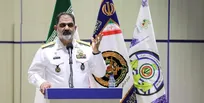 امیر دریادار ایرانی: ناوگان دشمنان را به قعر اقیانوس می‌بریم
