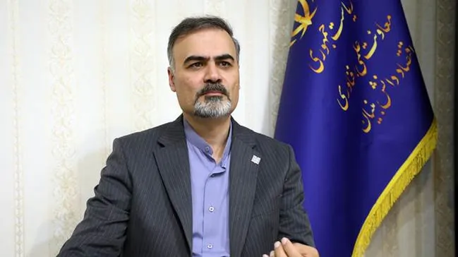 پایان خام‌فروشی در حوزه گیاهان دارویی با تدوین سند ملی «حکمرانی طب ایرانی»