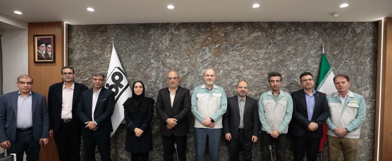 معاون فناوری، نوآوری و تحقیقات دانشگاه آزاد اسلامی از شرکت فولاد مبارکه معاون فناوری، نوآوری و تحقیقات دانشگاه آزاد اسلامی از شرکت فولاد مبارکه