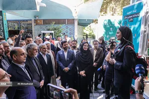 آیین بهره&zwnj;برداری از ۴ دستگاه خودروی کتابخانه عمومی سیار