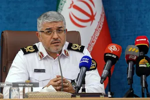 سردار تیمور حسینی رئیس پلیس راهور در نشست خبری دبیر ستاد تشییع و وداع با رهبر شهید انقلاب