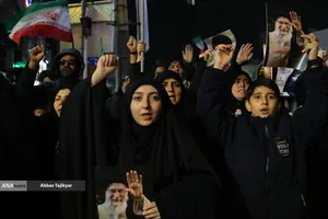 اجتماع مردمی در خونخواهی امام شهید امت - رباط کریم