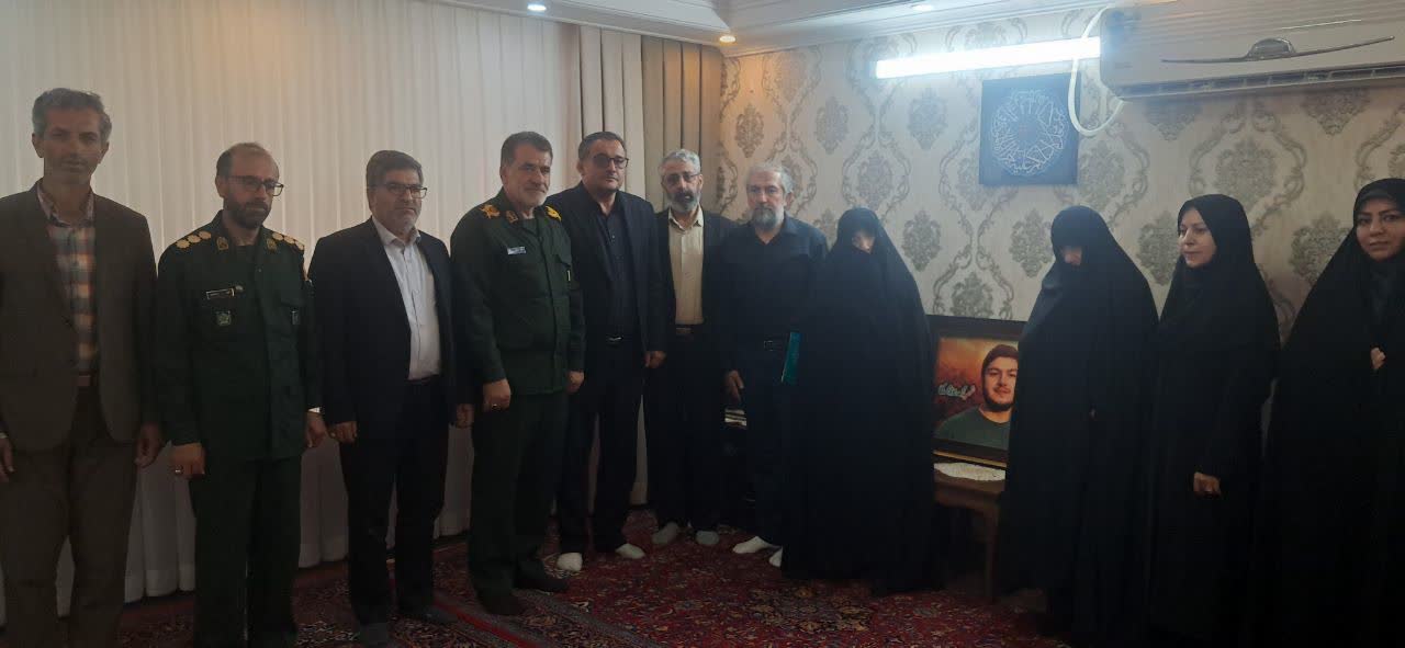 ایثار و شهادت مهم‌ترین سرمایه معنوی کشور است