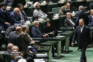 تقدیم لایحه بودجه ۱۴۰۵ توسط رئیس جمهور به مجلس