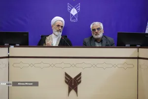 محمد مهدی طهرانچی رئیس دانشگاه آزاد اسلامی و آیت&zwnj;الله اعرافی مدیر حوزه&zwnj;های علمیه کشور