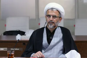 حجت الاسلام دکتر جواد سلیمانی تاریخ&zwnj;پژوه و استاد موسسه امام خمینی در نشست عاشورا در منظومه فکری رهبر شهید، امام خامنه&zwnj;ای (قدس سره)