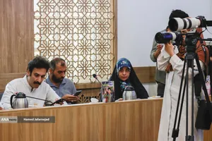 رونمایی از پوستر مسابقه بین&zwnj;المللی نقاشی &laquo;سورنا&raquo; با موضوع &laquo;ایران از نگاه کودکان ایرانی داخل و خارج از کشور&raquo;