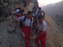 نجات ۲ گردشگر اصفهانی پس از ۲۰ ساعت عملیات طاقت‌فرسا در ارتفاعات ایلام