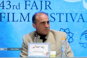 رضا جمالی کارگردان در نشست خبری فیلم سینمایی سونسوز