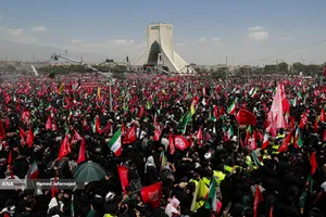 تشییع پیکر مطهر آقای شهید ایران و خانواده ایشان