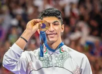 سلیمی: حمله به اماکن ورزشی زخمی کردن امید، امنیت و آینده انسان‌هاست/مربی تیم ملی تکواندو:  با تمام توان، پای آرمان‌های ایران ایستاده‌ایم