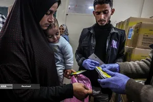 شهرک نشینان صهیونیست مسیر کامیون&zwnj;های حامل آرد به نوار غزه را بستند