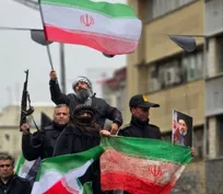 امروز ساعت ۱۶ پرچم‌داری فراجا در چهارراه ولیعصر