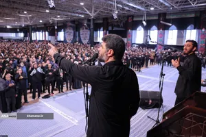 عزاداری هیئت&zwnj;های دانشجویی به مناسبت اربعین حسینی در جوار محل شهادت رهبر شهید انقلاب