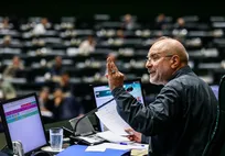 کنایه قالیباف به فروش نفت کاغذی در آمریکا