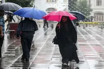 بارش‌ها تا روز یکشنبه ادامه دارد/ آسمان تهران ابری همراه با وزش باد