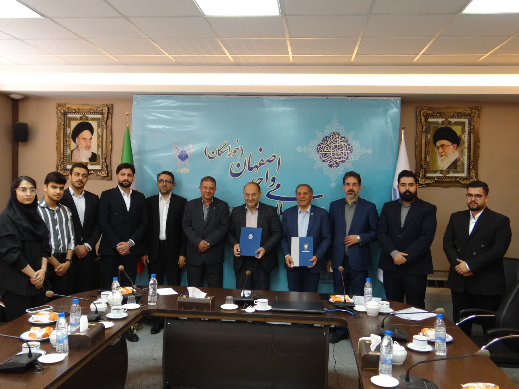 جزئیات تفاهم‌نامه میان دانشگاه آزاد اسلامی اصفهان و کانون وکلای دادگستری