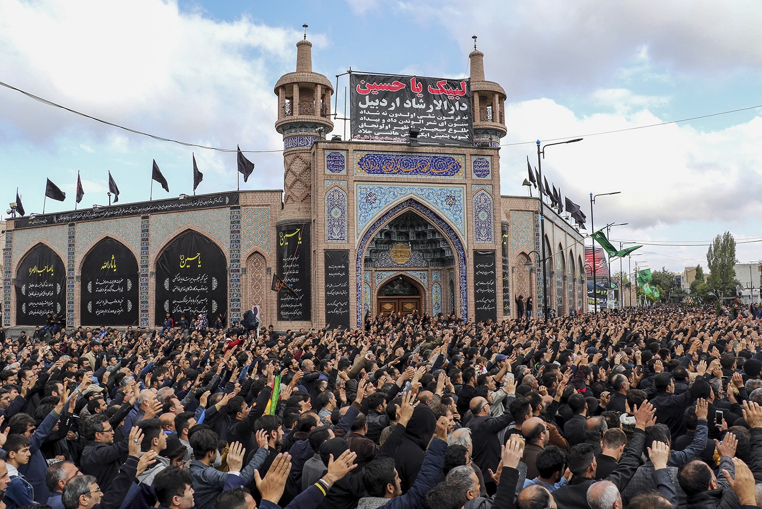 روایت هیئت‌هایی که قرن‌هاست به عشق حسین (ع) زنده‌اند