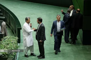 صحن علنی مجلس؛ 6 آبان