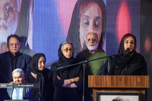 مراسم چهلم زنده&zwnj;یاد &laquo;اکبر عبدی&raquo;
