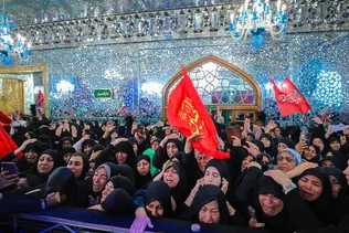 برگزاری دومین شب گرامیداشت رهبر شهید در حرم امام رضا(ع)