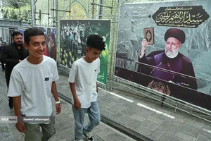 مراسم تجدید عهد با خادم حرم ایران "عهد خدمت" در حسینیه جماران