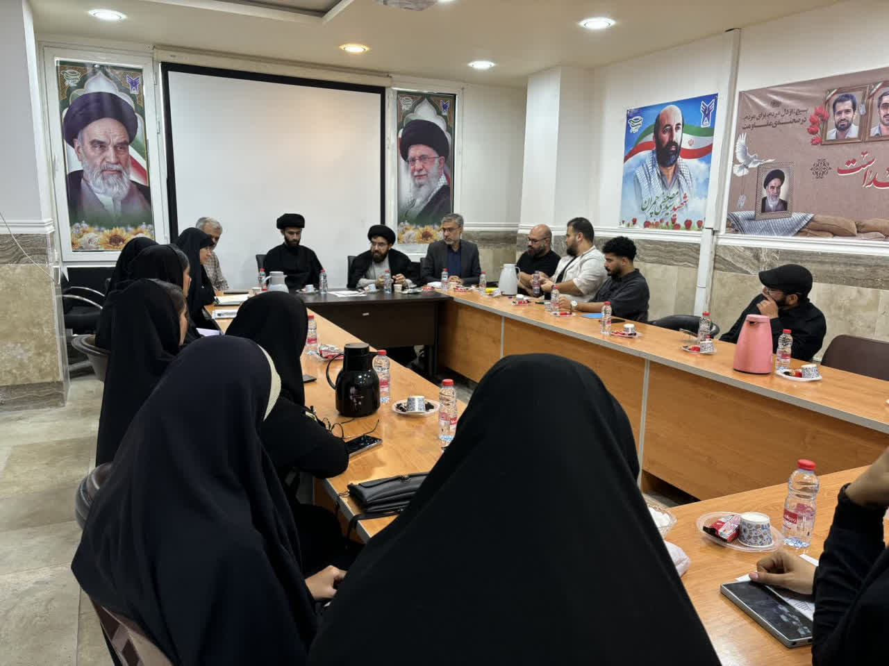 دانشجو، موذن جامعه در میدان بحران؛ ایراندوستی نقطه اشتراک همه جریانات دانشجو، موذن جامعه در میدان بحران؛ ایراندوستی نقطه اشتراک همه جریانات