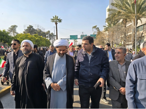 راهپیمایی سراسری در ایران اسلامی؛ مردم با حضور حماسی اقدامات اغتشاشگران مسلح را محکوم کردند + فیلم و عکس راهپیمایی سراسری در ایران اسلامی؛ مردم با حضور حماسی اقدامات اغتشاشگران مسلح را محکوم کردند + فیلم و عکس