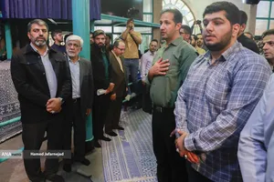 مراسم تجدید عهد با خادم حرم ایران "عهد خدمت" در حسینیه جماران