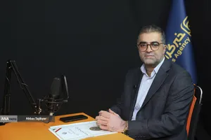 گفت&zwnj;وگوی آنا با  امیر یونسیان رئیس شبکه آزمایشگاهی کشور