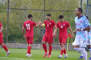 حلالی: انتظار بازی پر گل مقابل کاستاریکا را داشتیم/ خاک ایران خط قرمز ماست