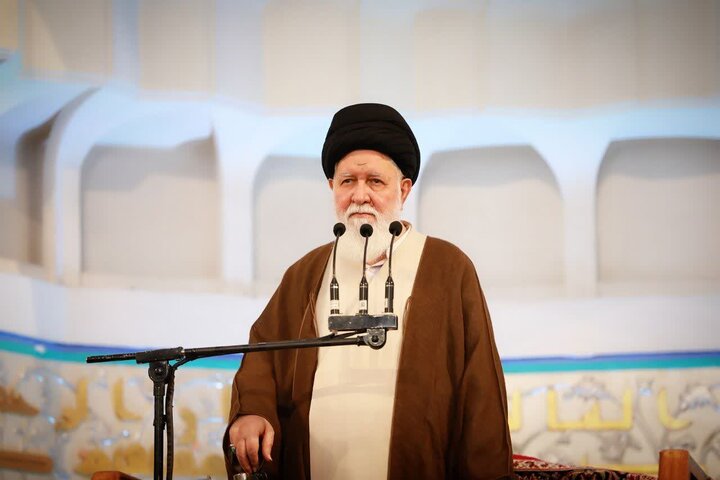 دژ تسخیرناپذیر ایران اسلامی با انسجام و اتحاد ملت/ الگوبرداری از پیامبر اسلام(ص) برای مبارزه با با جاهلیت زمان