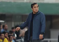 عزیزی: بیرانوند کار را برای تراکتور در آورد/ از پیروانی و باقری عذرخواهی می کنم+فیلم