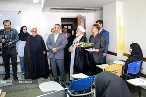 آیین استقبال از دانشجویان در دانشگاه تهران مرکز