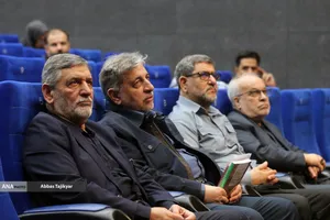 رونمایی از  کتاب &laquo;شاهی که آخر شد&raquo;