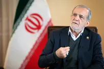 رئیس‌جمهور: می‌خواهیم به هر شکل ممکن مشکلات مردم را حل کنیم/ قصد دشمن ایجاد آشوب در ایران است