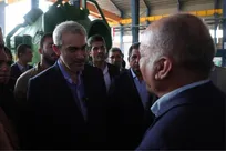 وزیر اقتصاد در خوزستان: عزم دولت بر رفع موانع تولید و تسهیل تامین مالی