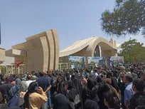 پنج‌شنبه پرجنب و جوش در دانشگاه آزاد اسلامی واحد مشهد 