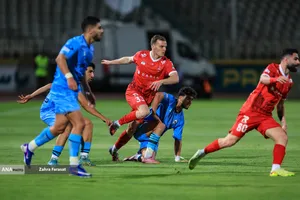 دیدار تیم&zwnj;های فوتبال پرسپولیس - چادرملو
