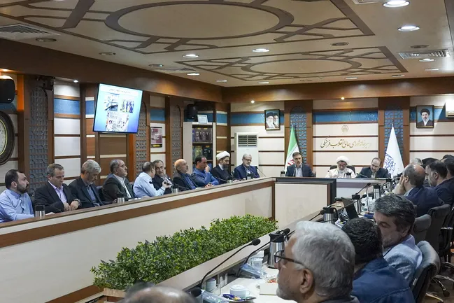 تاکید دبیر شورای عالی انقلاب فرهنگی بر تحول در اسناد فناوری با ورود هوش مصنوعی و زیست‌مصنوعی/ عدالت در سلامت بدون خروج ارز محقق شد