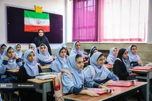 آغاز سال تحصیلی جدید با حضور فرمانده انتظامی تهران بزرگ