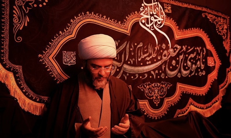 اقامه مجلس عزای موسی بن جعفر (ع) در جوار هیات موج الحسین/ بازدید حجت الاسلام قمی از محل تخریب حسینیه