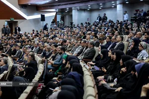 آئین بزرگداشت مقام استاد و سرآمدان آموزشی