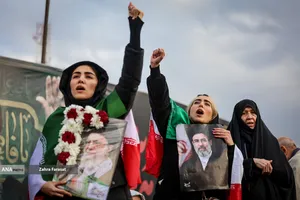 لحظه تحویل سال ۱۴۰۵ - میدان انقلاب