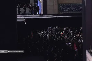 مراسم اقامه نماز بر پیکر امام شهید امت