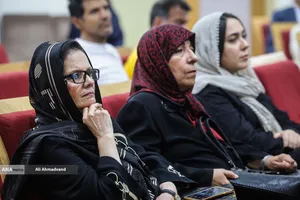 نشست نقد و بررسی زندگینامه &laquo;ابوالقاسم بختیار&raquo; و &laquo;هلن جفریز بختیار&raquo;