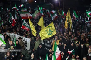 حضور مجاهدان افغانستانی در از نیروهای مسلح کشورمان و رهبر معظم انقلاب اسلامی حضرت آیت الله سیدمجتبی حسینی خامنه ای 
