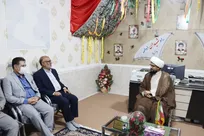 استحکام نهاد‌های جامعه با تقویت دانشگاه‌ها و مؤسسات آموزشی