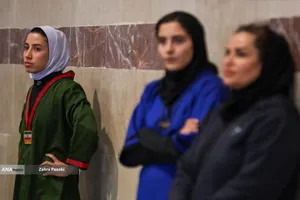 اولین دوره لیگ کشتی آلیش بانوان