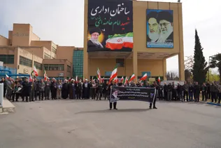 از دیدار مسئولان با خانواده شهید خوشبخت تا نامگذاری ساختمان اداری دانشگاه آزاد کرج به نام شهید امام خامنه‌ای